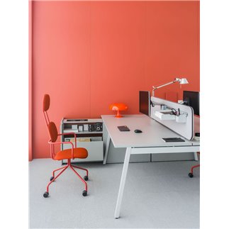 Operating Desk - Ogy M | Office Desks | ISA Project