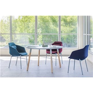 Small meeting table with wooden legs - Ogy W