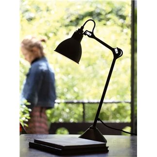 Design Lamp with Flexible Arm - Lampe Gras | ISA Project