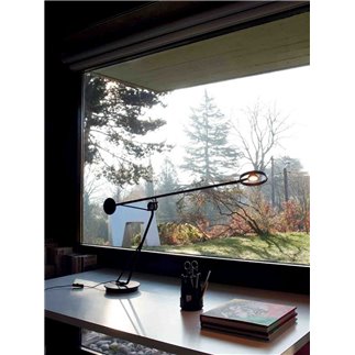 Lampada da Tavolo Orientabile - Aaro Table | DCW Editions