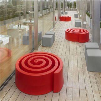 Outdoor Pouf in Polyethylene | Slide