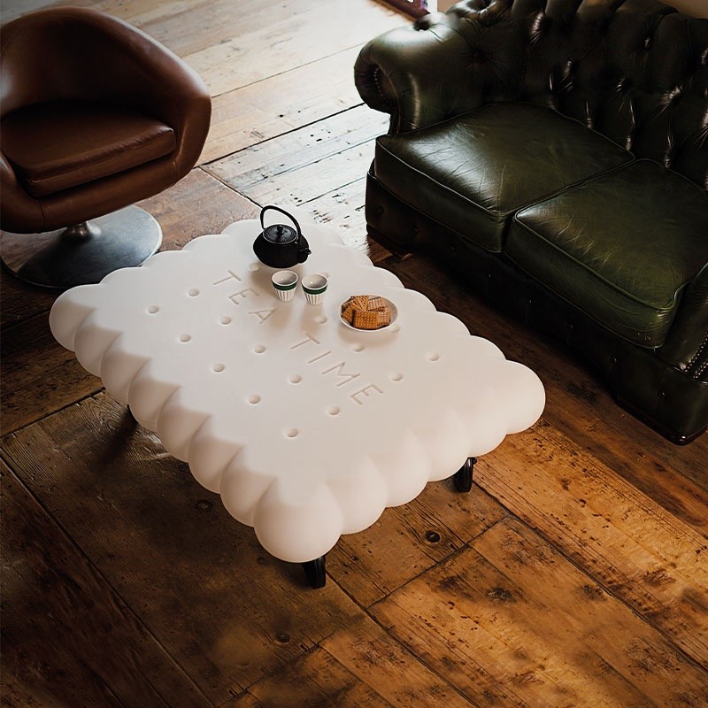 Coffee Table with Wheels - Tea Time | Slide