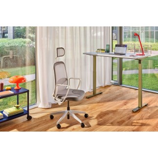 Operativ Desk with Adjustable Height - Ogi Drive | MDD