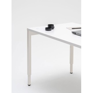 MDD Desk with Manual Adjustable Height - Ogi Y | MDD