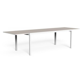 Outdoor extensible dining table with glass top - Maiorca | Talenti