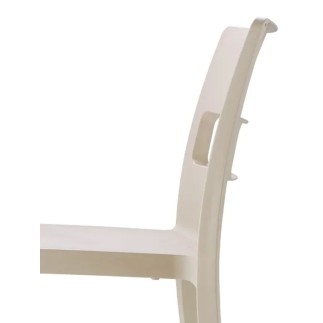 Scab Chair in Recycled Plastic - Sai Go Green | Scab