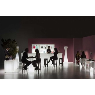 Designer Outdoor Bar Counter – Frozen Desk | Plust