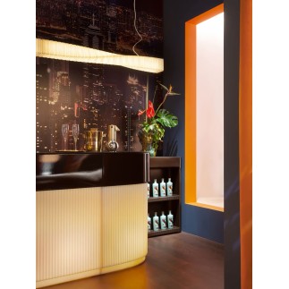 Retro-Style Reception Counter – Cordiale Welcome | Slide
