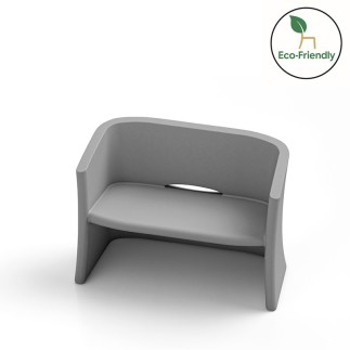 Outdoor Sofa in Recyclable Plastic – Breeze | Lyxo
