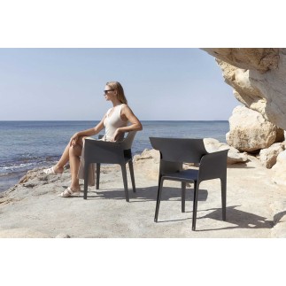 Sedia con Braccioli Impilabile - Pedrera | Vondom