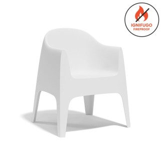 Poltroncina Impilabile da Esterno - Solid | Vondom