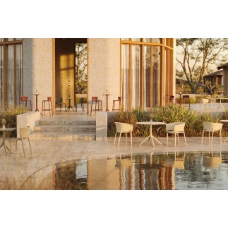 Stackable Fireproof Outdoor Chair - Africa | Vondom