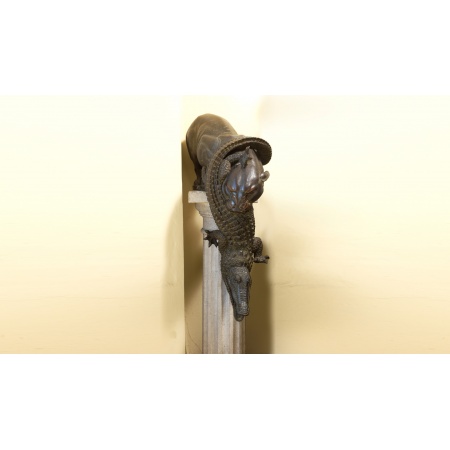 Statua in bronzo - Pantera con Coccodrillo