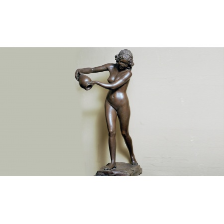 Statua in bronzo - Donna con vaso