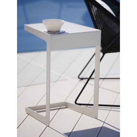 Outdoor coffee table in aluminium - Time-in