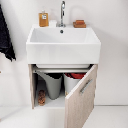Volant wall hung cabinet with 1 door and ceramic basin