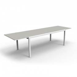 Outdoor extensible dining table with glass top - Maiorca