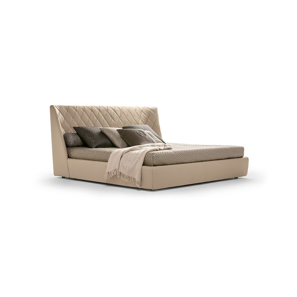 Grace bed in fabric or leather