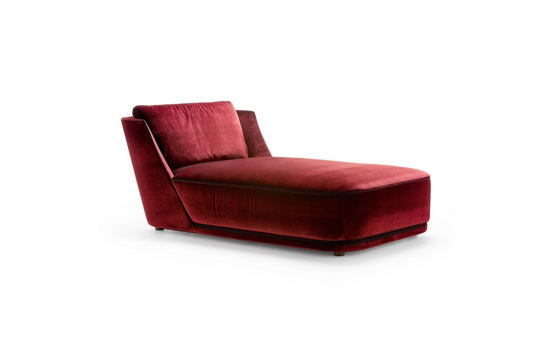 Vivien chaise lounge in fabric or leather