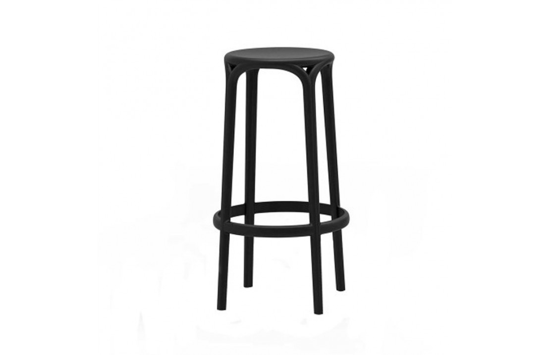 Brooklyn stool with armrests