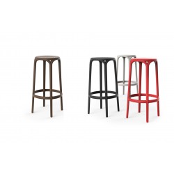 Brooklyn stool with armrests