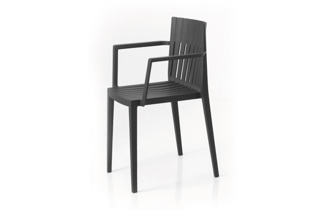 Spritz polypropylene chair with armrests