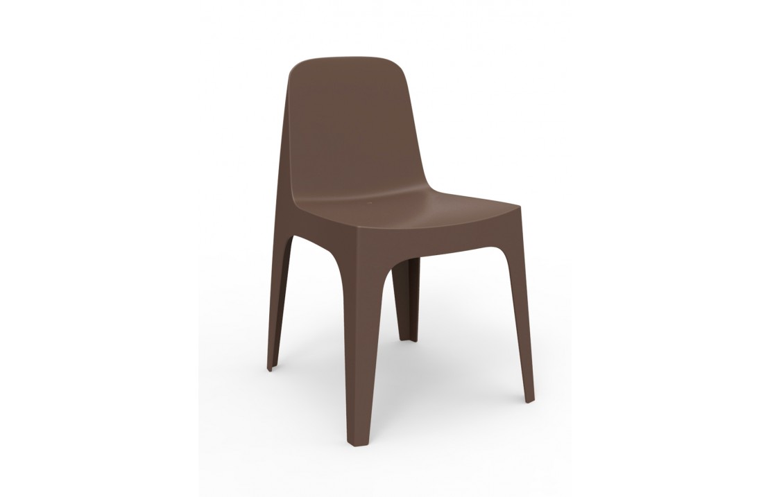 Solid polypropylene chair