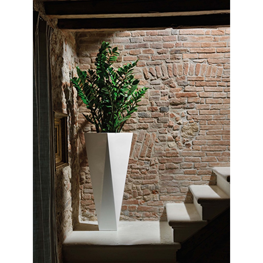Vaso moderno con pianta per interni – HomeAmma