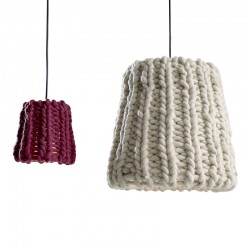 Granny suspended lamp in wool