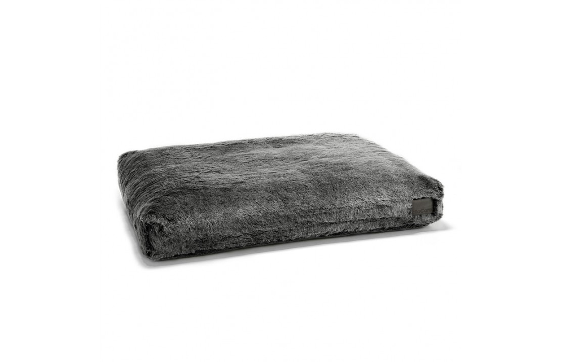 Felpa cushion dog bed in faux fur