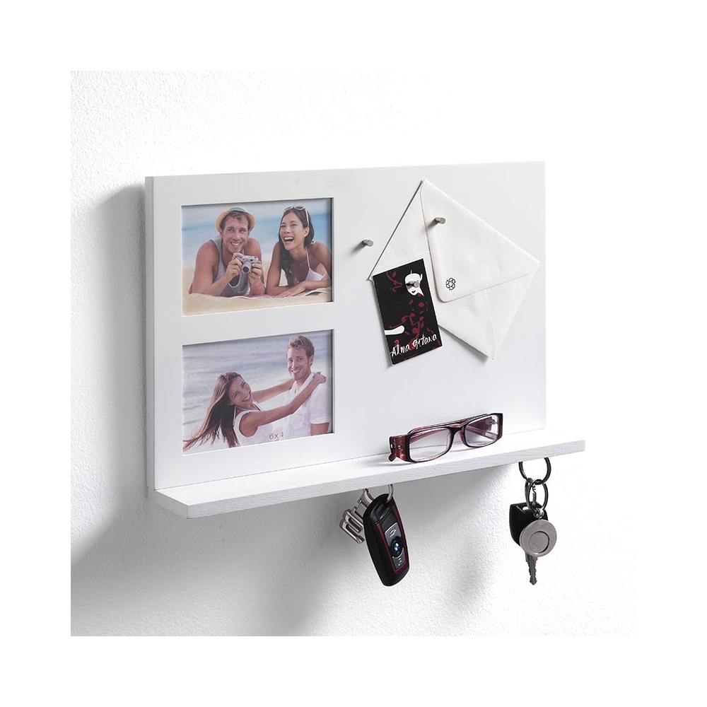 Reminder photo frame with magnetized panel