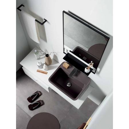 Bathroom composition with wall-mounted drawer, sink and mirror