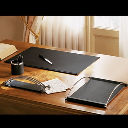 Master desk pad