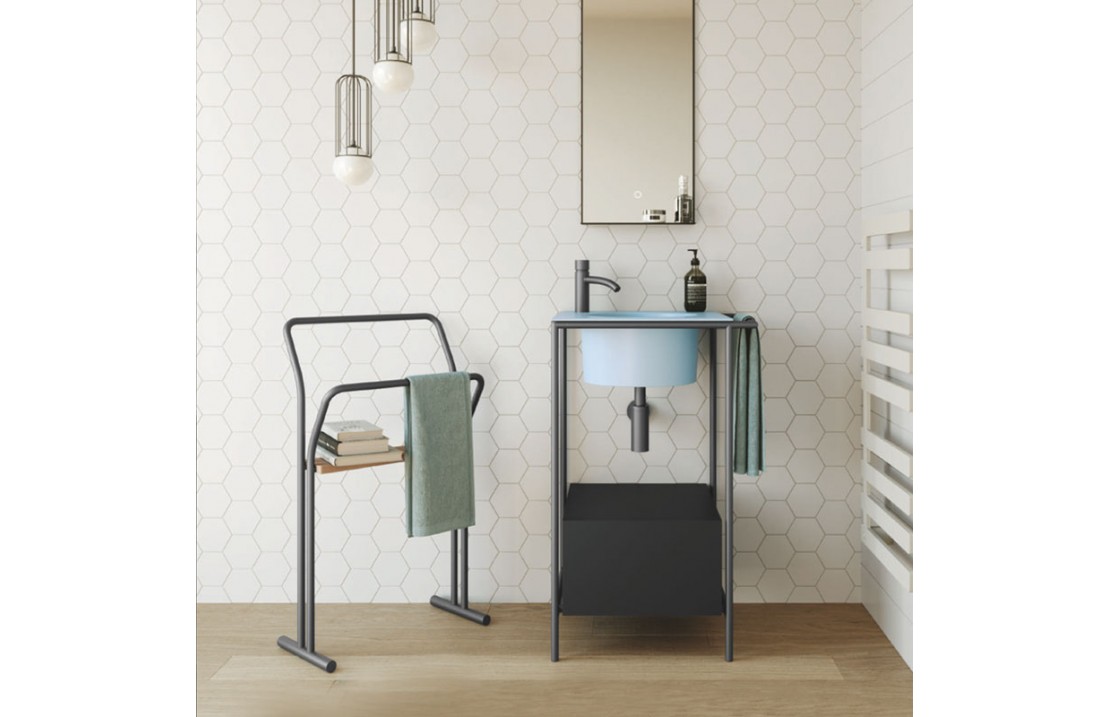Bathroom composition with small sink cabinet - Pilotì 3