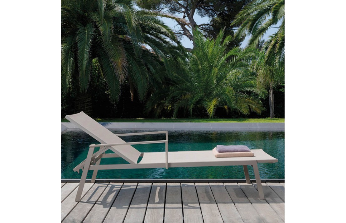 Outdoor stackable sun lounger in fabric - Touch