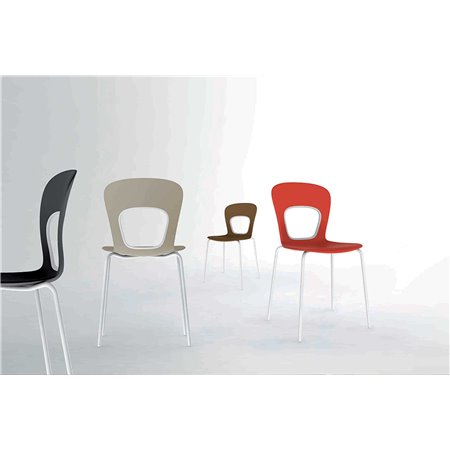 Colourful stackable chair - Blog