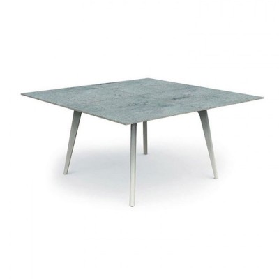 Square tables | Outdoor Tables | ISA Project